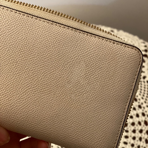 Coach Wallet - Picture 5 of 5